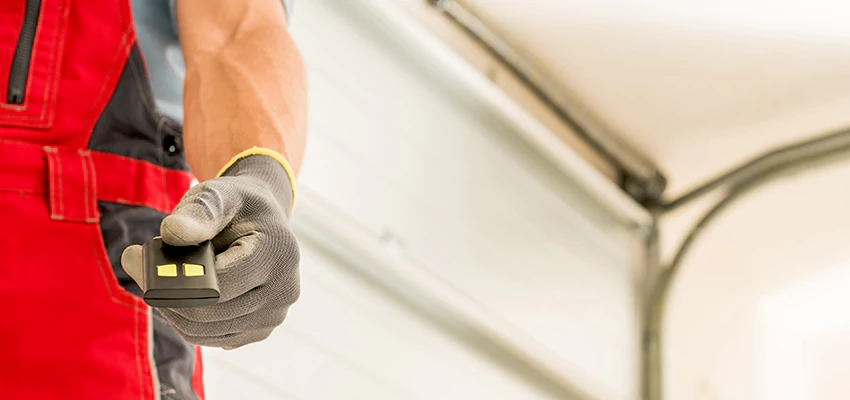 Residential Garage Door Security in Oildale, California